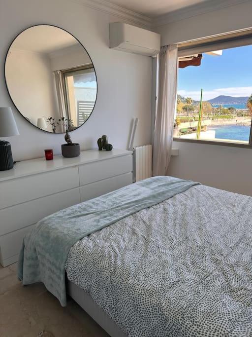 Appartement Panoramique Sur Mer Toulon Exterior photo
